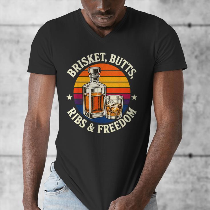 Brisket Butts Ribs And Freedom BBQ Dad Men's V-Neck T-Shirt