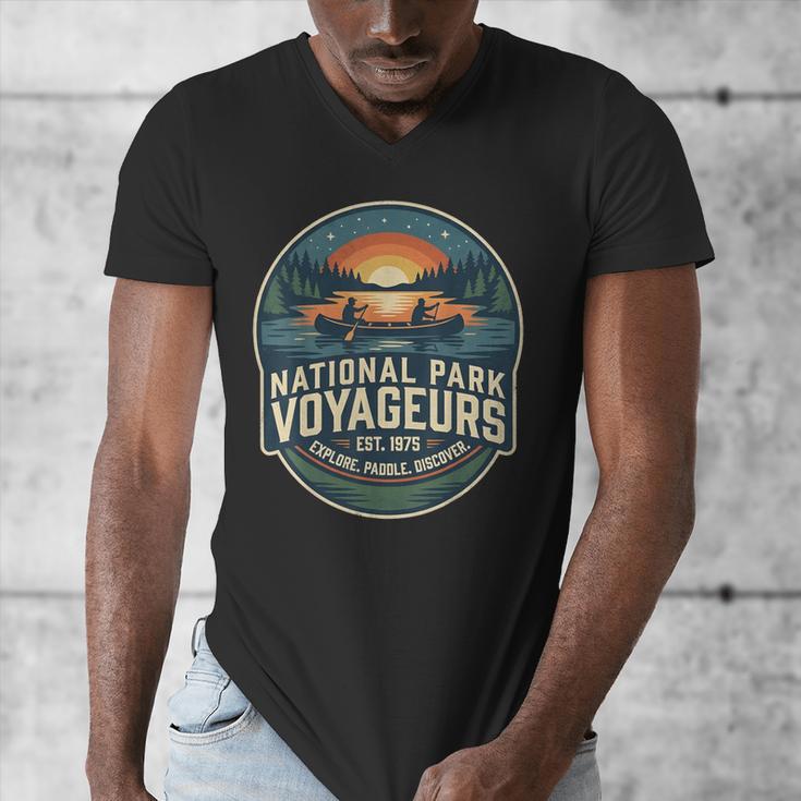 National Park Voyageurs Retro Sunset Canoe Paddling Badge Men's V-Neck T-Shirt National Park Voyageurs Retro Sunset Canoe Paddling Badge Men's V-Neck T-Shirt