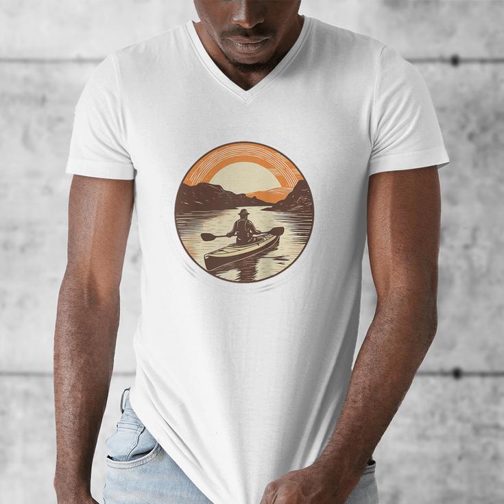 Kayak Kayaker Canoes-Boating Water-Paddle Canadier-Canoe Raglan Baseball Tee Men's V-Neck T-Shirt