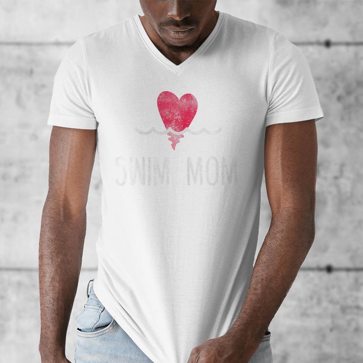 Vintage Swim Mom Shirt Swimming Family Swimmer Men's V-Neck T-Shirt