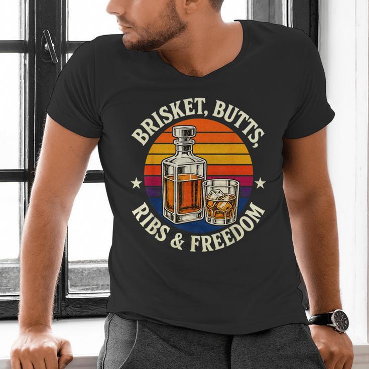 Brisket Butts Ribs And Freedom BBQ Dad Men's V-Neck T-Shirt