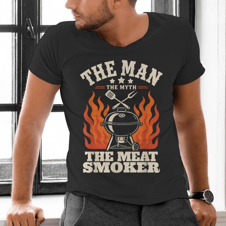 Man Myth Meat Smoker Legend BBQ Dad Men's V-Neck T-Shirt