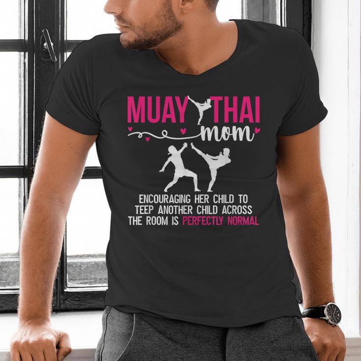 Muay Thai Mom Definition Muay Thai Mother Muay Thai Mama Men's V-Neck T-Shirt