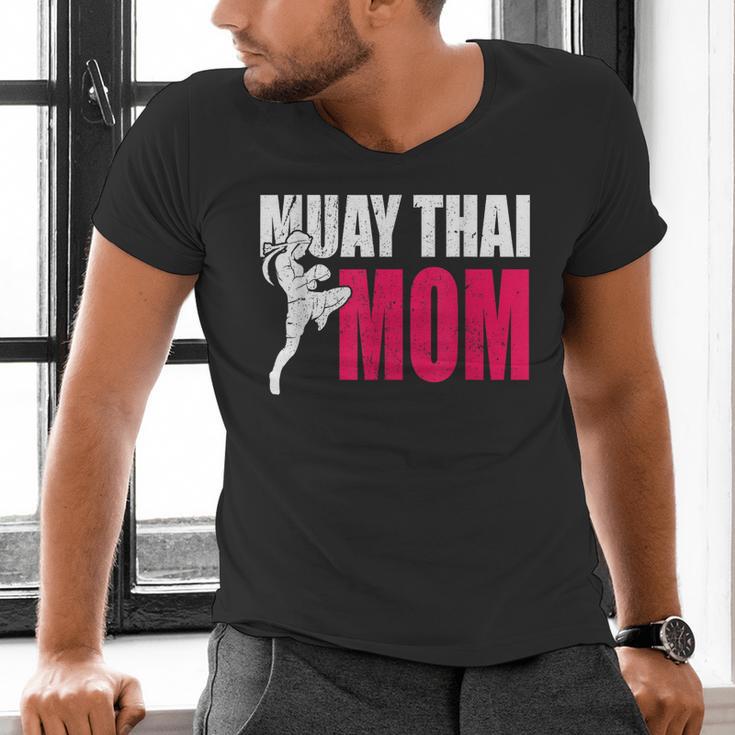 Muay Thai Mom Women Boxing Kickboxing MMA Muay Thai Men's V-Neck T-Shirt