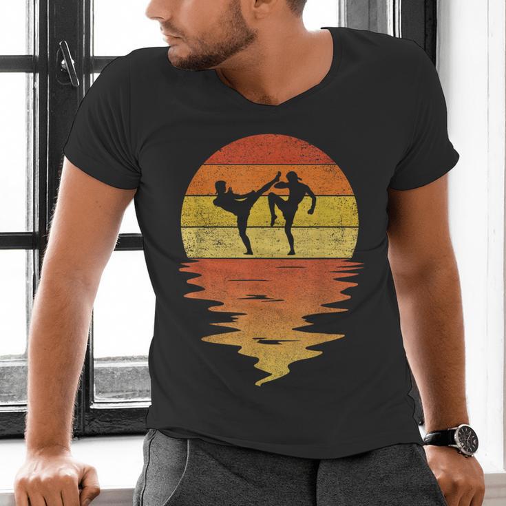 Muay Thai Shirt Retro Sunset 70s Vintage Muay Thai Men's V-Neck T-Shirt