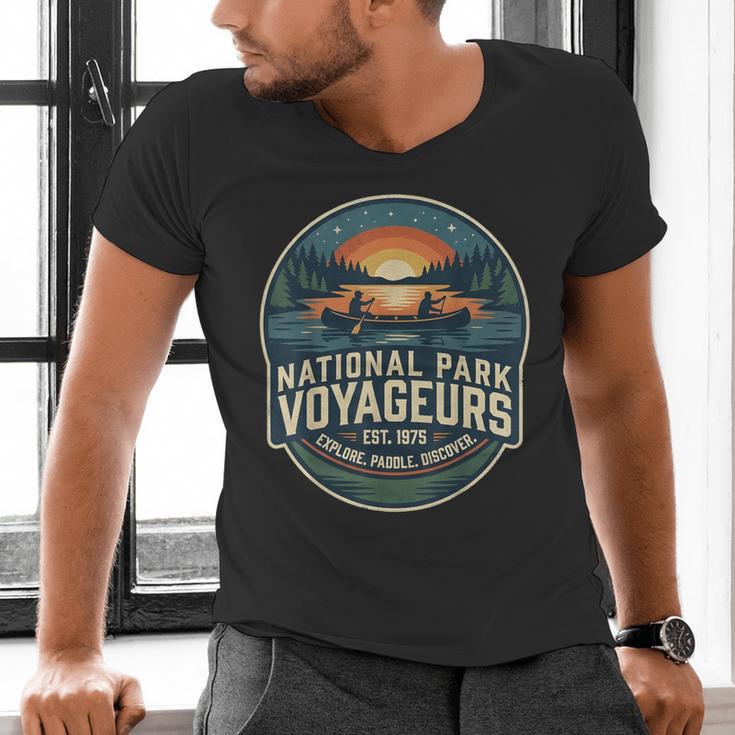National Park Voyageurs Retro Sunset Canoe Paddling Badge Men's V-Neck T-Shirt National Park Voyageurs Retro Sunset Canoe Paddling Badge Men's V-Neck T-Shirt