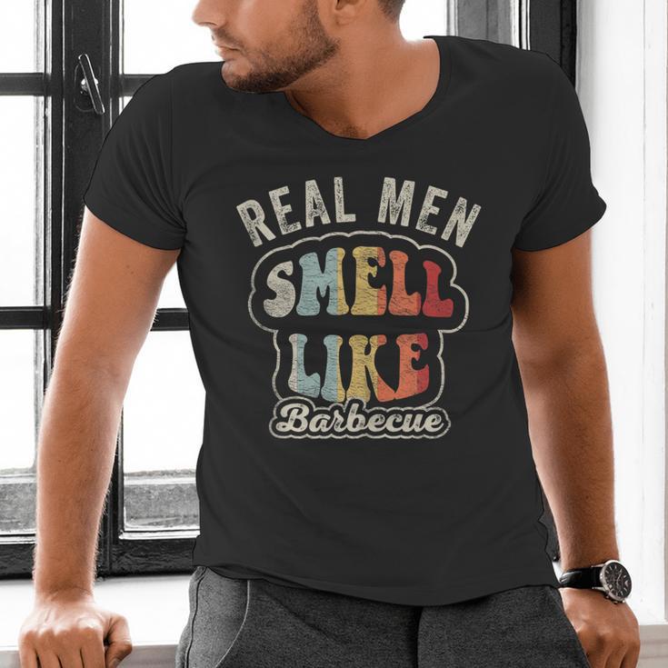 Real Men Smell Like Barbecue Grilling BBQ Dad Graphic Men's V-Neck T-Shirt