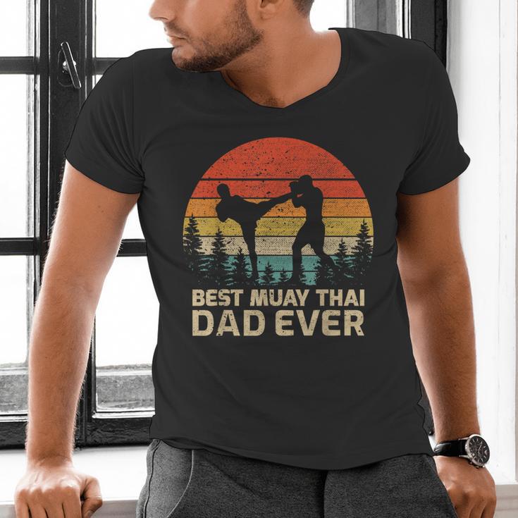 Retro Vintage Best Muay Thai Dad Ever Father's Day Men's V-Neck T-Shirt