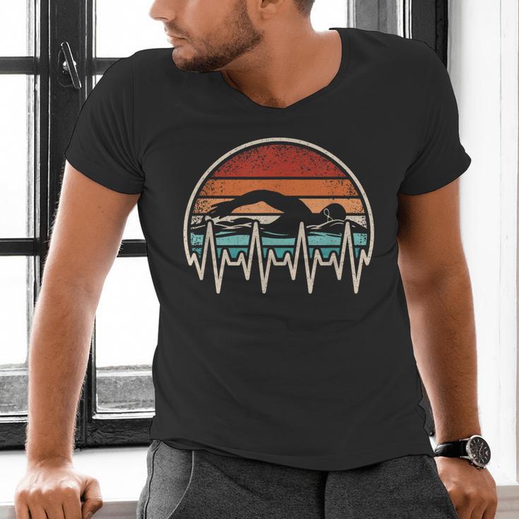Swimming Heartbeat Retro Swim Swimmer Men Women Men's V-Neck T-Shirt Swimming Heartbeat Retro Swim Swimmer Men Women Men's V-Neck T-Shirt