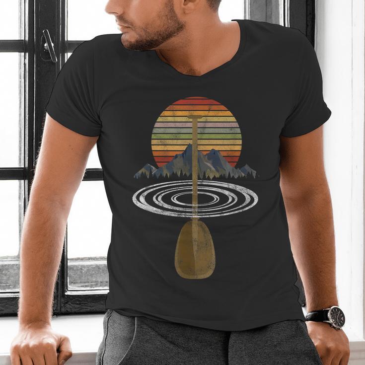 Vintage Retro Canoe Paddle & Mountains Rafting Men's V-Neck T-Shirt