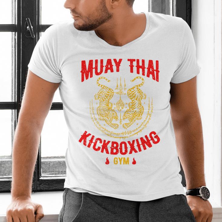 Muay Thai Tiger Kickboxing Gym MMA Street Fight Kickboxing Men's V-Neck T-Shirt