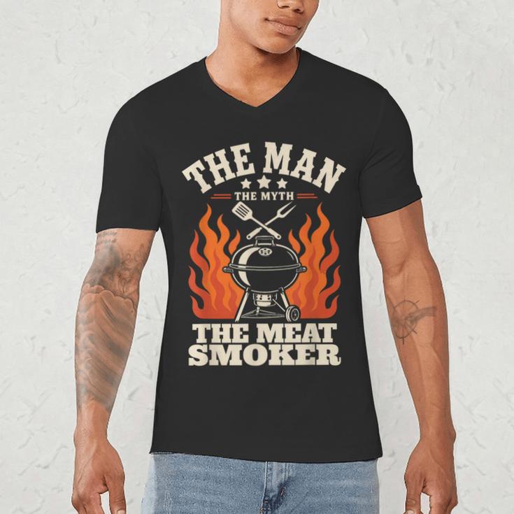 Man Myth Meat Smoker Legend BBQ Dad Men's V-Neck T-Shirt