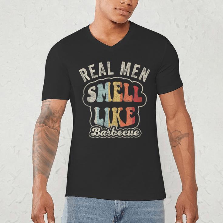 Real Men Smell Like Barbecue Grilling BBQ Dad Graphic Men's V-Neck T-Shirt
