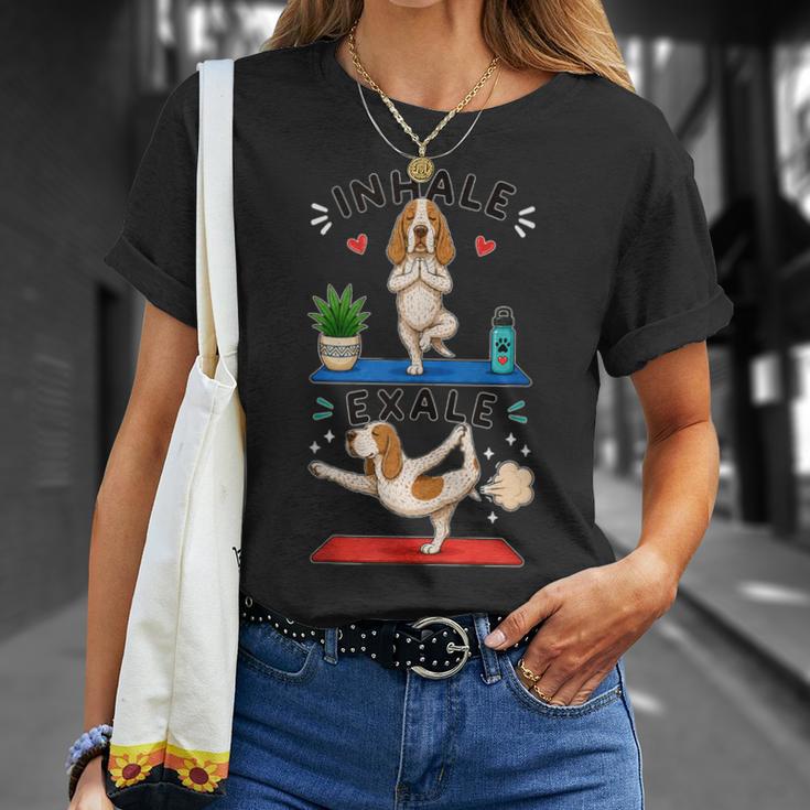 Bracco Italiano Haciendo Yoga Inhalar Exale Digor Divertido In Mangas Camiseta unisex Regalos para ella
