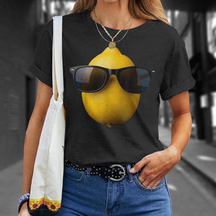 Cool Lemon Portant Des Lunettes Deoleil Drôle Fruits T-Shirt Cadeaux pour elle