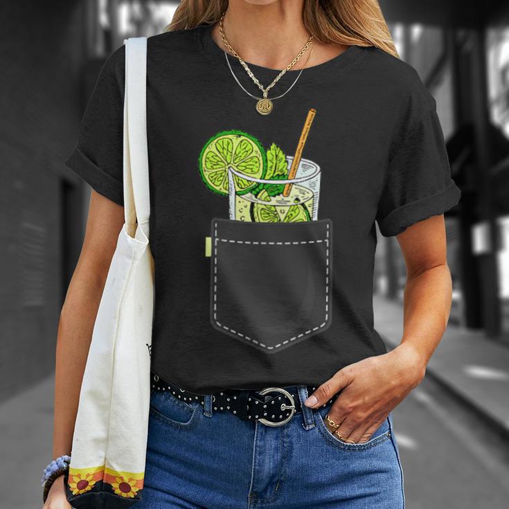 Mojito Cocktail Para Ir En El Bolsillo Del Pecho Mojito Camiseta unisex Regalos para ella