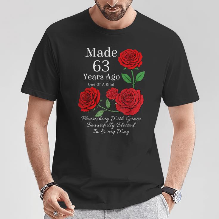 63年前に作られたバラの花 63歳 63歳の誕生日 Tシャツ 面白い贈り物