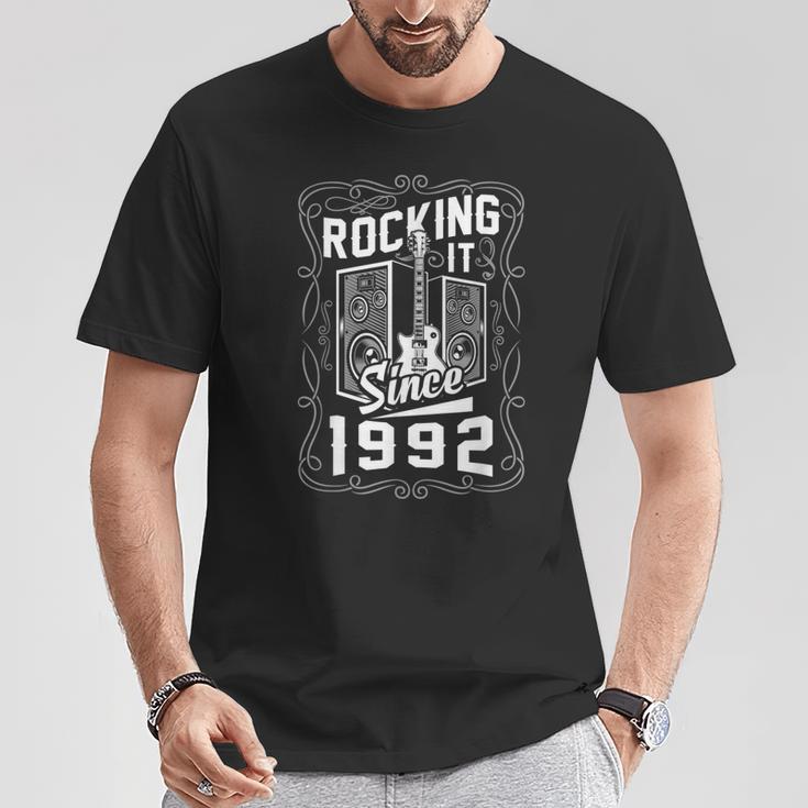 Hombre Guitarras Eléctricas Música Rock Guitarristas Nacidos 1992 Camiseta unisex Regalos divertidos