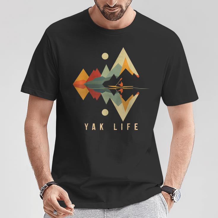 Kayak Vintage Retro Mountains Canoe Kayak Kayak Kayak T-Shirt Unique Gifts