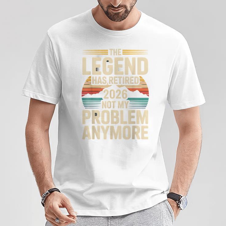 The Legend Has Retired 2026 面白い引用 Tシャツ 面白い贈り物