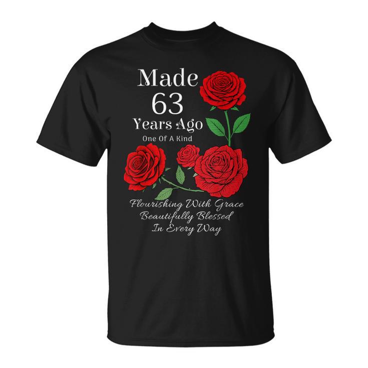 63年前に作られたバラの花 63歳 63歳の誕生日 Tシャツ
