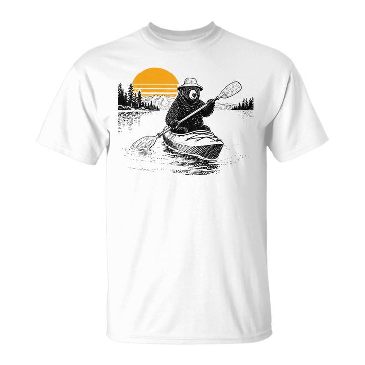 Kayaking Bear Retro Sunset Paddling Canoe Outdoor Adventure T-Shirt