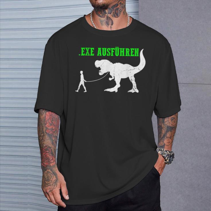 Admin Programmierer Itler Informatikerpruch Exe Ausführen T-Shirt Geschenke für Ihn