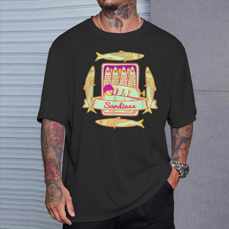 Sardinen In Einer Dose Retro Fischdose T-Shirt Geschenke für Ihn