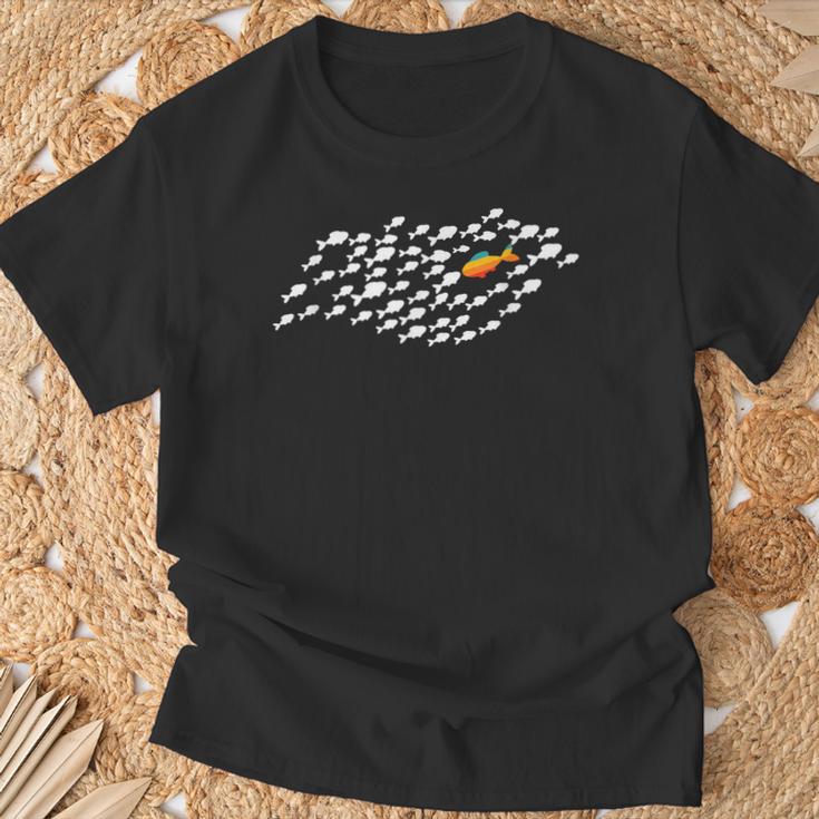 Fish Swimming Against The Current Be Yourself -Adults Kids Modern Casual T-Shirt Gifts for Old Men Fish Swimming Against The Current Be Yourself -Adults Kids Modern Casual T-Shirt Gifts for Old Men
