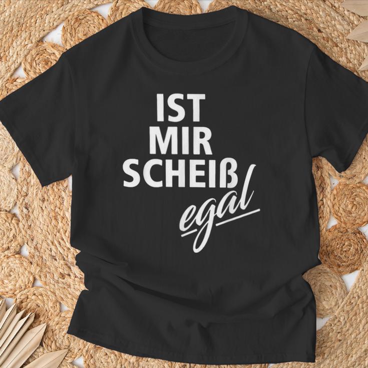 Ist Mircheiß Egal Ironiearkusmus T-Shirt Geschenke für alte Männer