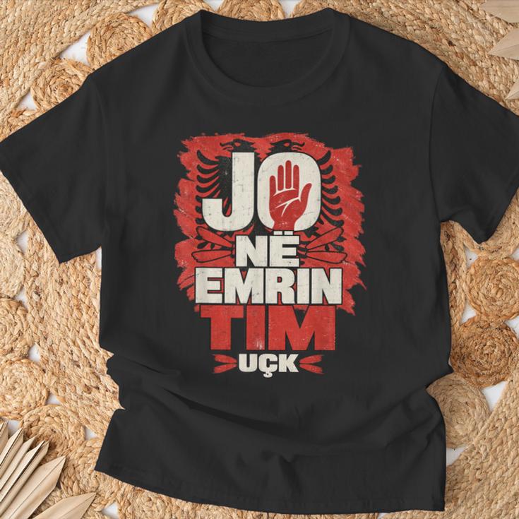Pas En Mon Nom Drapeau Albanais Uckintage T-Shirt Cadeaux pour les vieillards