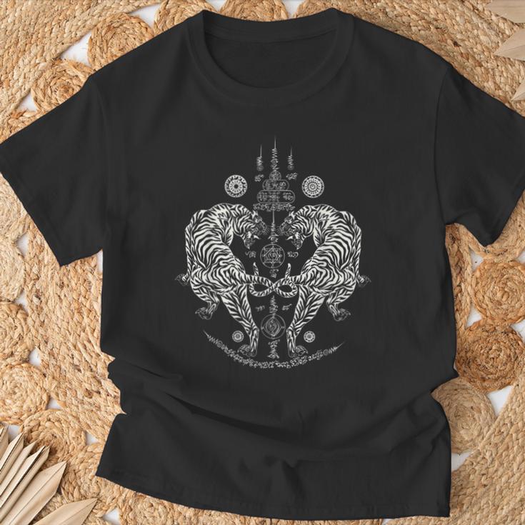 Sak Yant Thai Tattoo Twin Tiger For Muay Thai Fighter Boxing T-Shirt Gifts for Old Men Sak Yant Thai Tattoo Twin Tiger For Muay Thai Fighter Boxing T-Shirt Gifts for Old Men