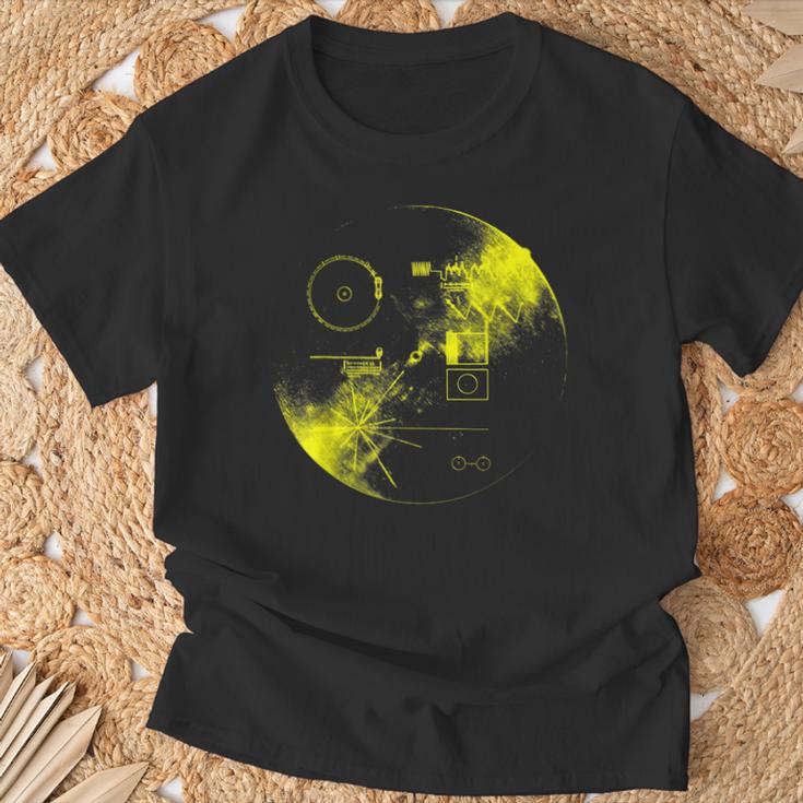 Voyager Golden Record Nasa 1977 Camiseta unisex Regalos para ancianos