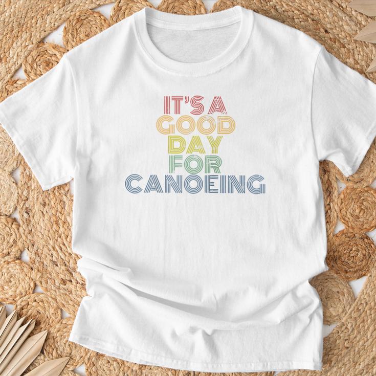 It's A Good Day For Canoeing Retro 70s Vintage Distressed Raglan Baseball Tee T-Shirt Gifts for Old Men