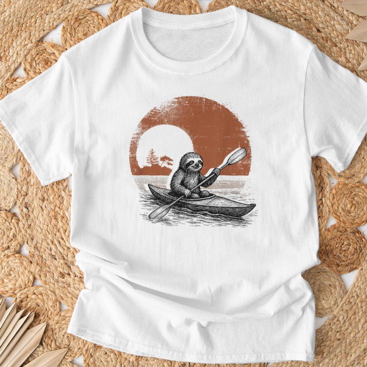 Kayaking Sloth Kayak Kayaker Canoe Paddling T-Shirt Gifts for Old Men