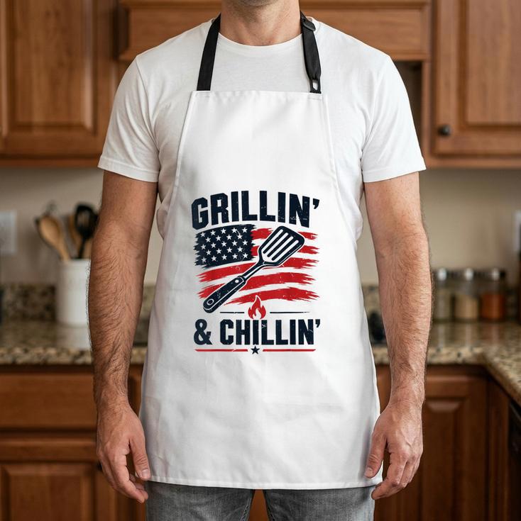 Grilling & Chilling 4th July BBQ Dad Joke Grilling Dad Apron