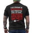 Humour Pelle Drôle Prendre Des Pincettes Aves Les Gens T-shirt imprimé au dos