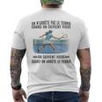 On N'arrête Pas Le Tennis Quand On Devientieux On Devient T-shirt imprimé au dos