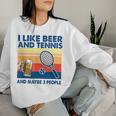 I Like Beer And Tennis Maybe 3 People ビンテージ レディーススウェットシャツ 彼女への贈り物