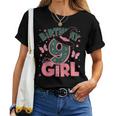 9歳の誕生日 魔女 ピンクとグリーン 9歳の誕生日 女の子 レディースTシャツ