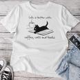 Life Is Better With Books Cats And Coffee レディースTシャツ 面白い贈り物