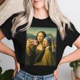 女の子の真珠のイヤリングを持つモナリザの自撮り面白いアート レディースTシャツ 彼女への贈り物