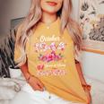 オンバック 82歳 1944年10月 花柄 82歳の誕生日 レディースオーバーサイズコンフォートTシャツ Mustard