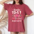 85歳 1941年10月 花柄 85歳 誕生日 男性 女性 レディースオーバーサイズコンフォートTシャツ Crimson