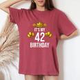 It's My 42歳の誕生日パーティー 42歳の誕生日 男性 女性 レディースオーバーサイズコンフォートTシャツ Crimson