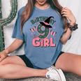 9歳の誕生日 魔女 ピンクとグリーン 9歳の誕生日 女の子 レディースオーバーサイズコンフォートTシャツ Blue Jean