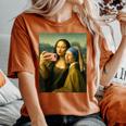 女の子の真珠のイヤリングを持つモナリザの自撮り面白いアート レディースオーバーサイズコンフォートTシャツ Yam