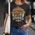 En La Parte Traseraintage 59 Cumpleaños Decoraciones Hombres 59 Años 1967 59 Camiseta unisex Regalos para ella