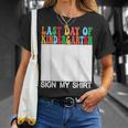 Letzter Kindergartentagign My Back Tochool T-Shirt Geschenke für Sie
