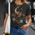 Retro Montaña Y Paisaje Floral Con Luna Camiseta unisex Regalos para ella